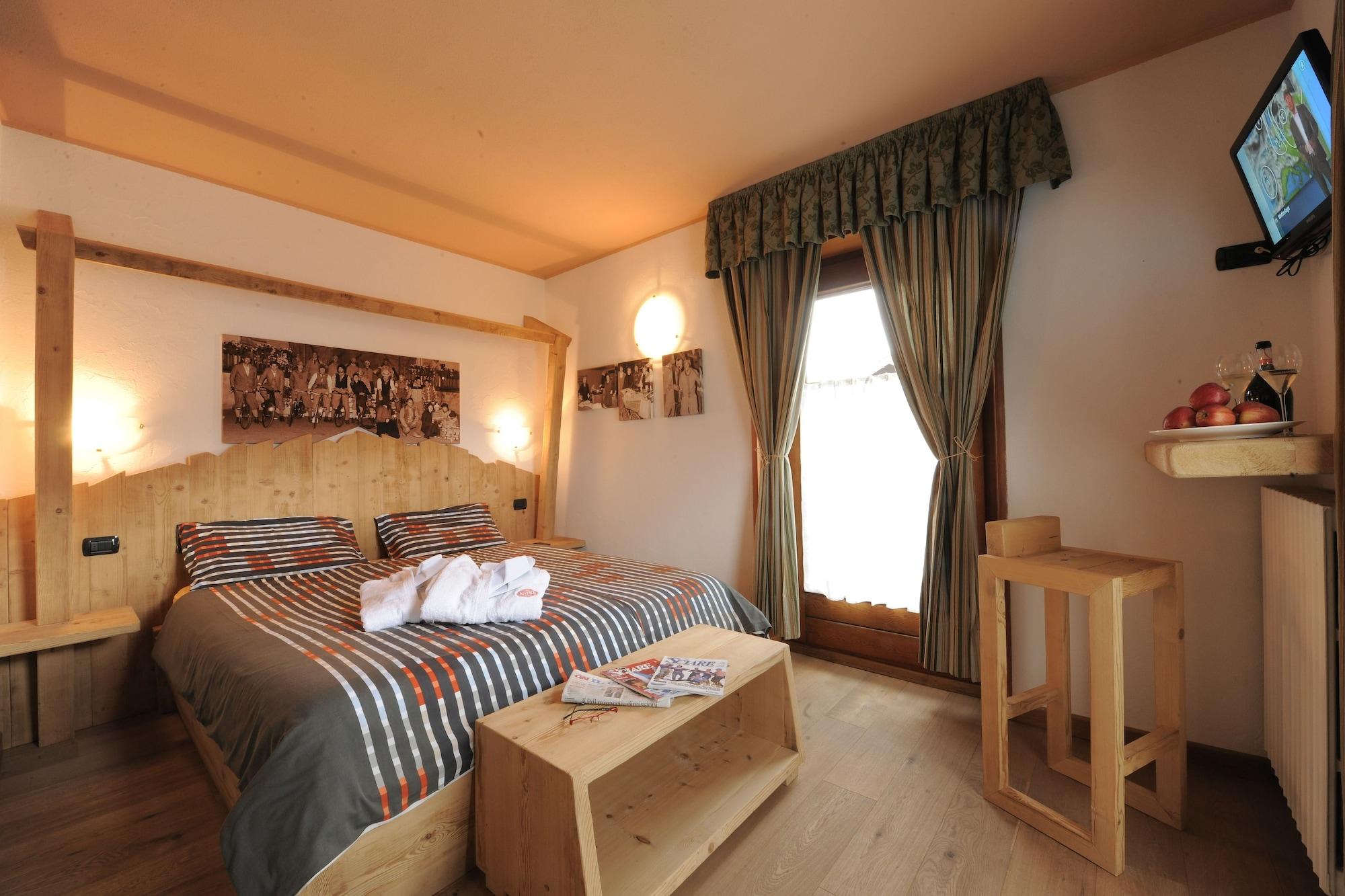 Hotel Astra Livigno Kültér fotó