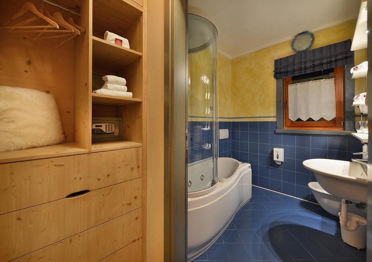 Hotel Astra Livigno Kültér fotó