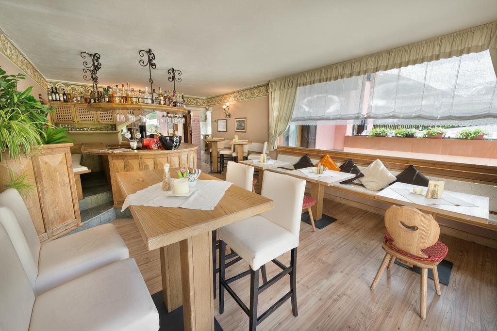 Hotel Astra Livigno Kültér fotó