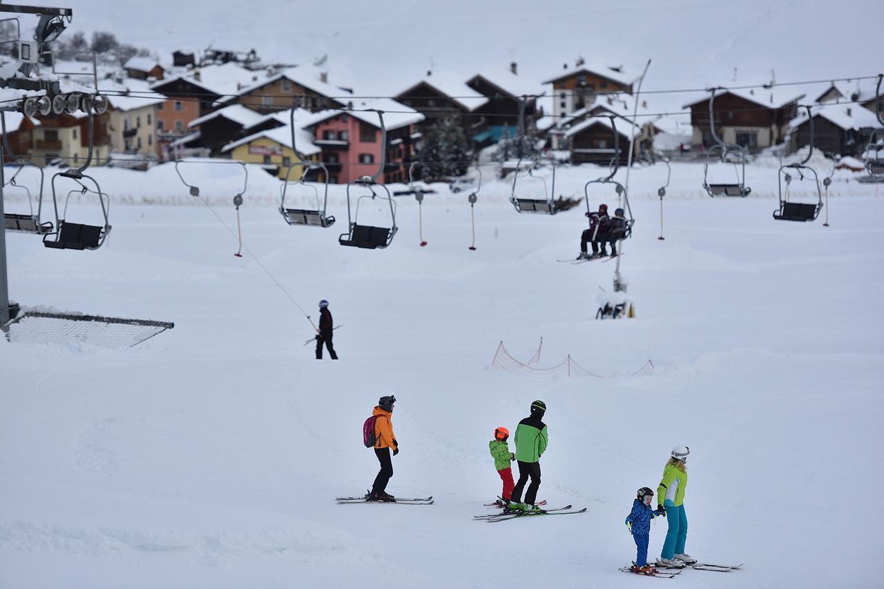 Hotel Astra Livigno Kültér fotó